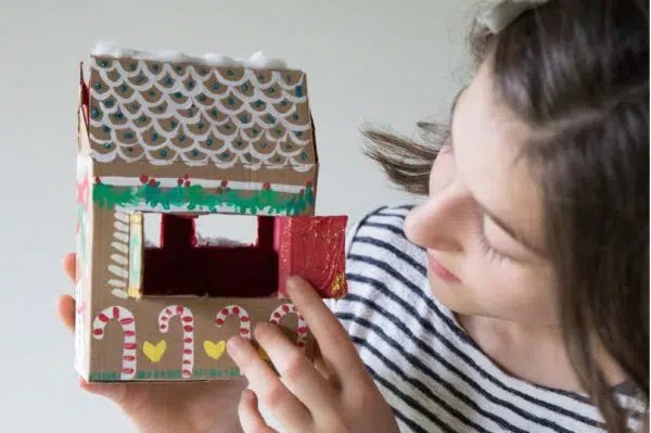 Lots of Lovely Art Christmas Art Projects for Children